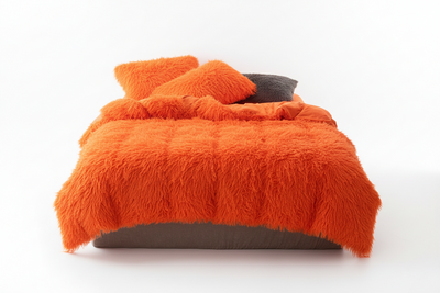 Edredon termico peludo naranja